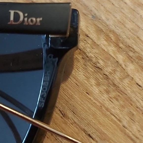 Dior Black and Gold Oversized Sunglasses - Picture 11 of 13